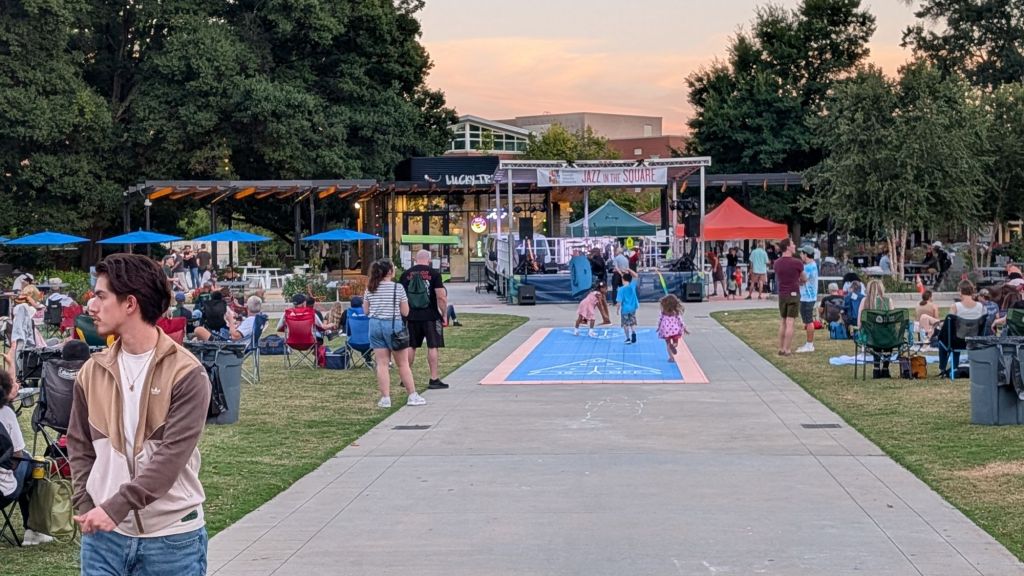 The Downtown Raleigh Entertainment Guide October 10th&nbsp;Edition